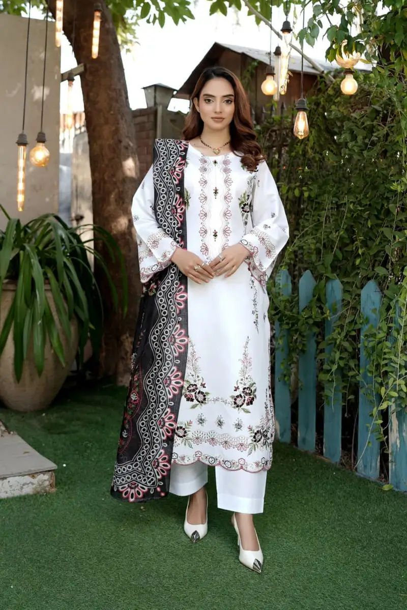 Elegant White Lawn Suit