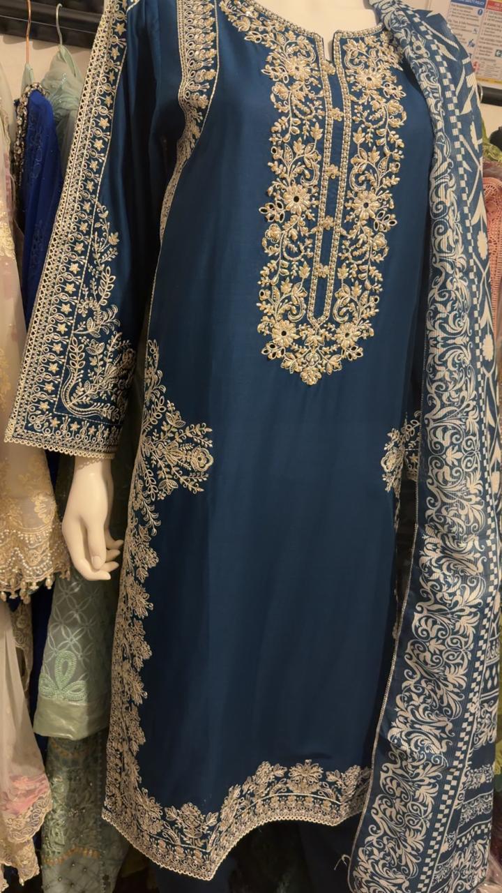 A26 - Elegant Zinc Lawn Suit