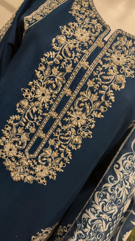 A26 - Elegant Zinc Lawn Suit