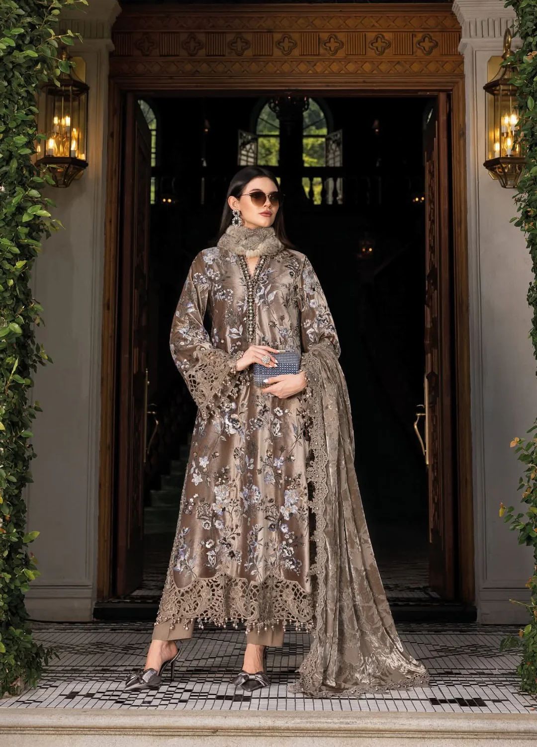 Luxurious Brown Velvet Long Kameez